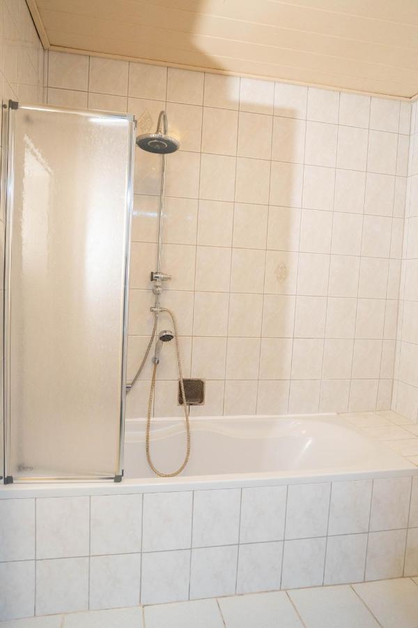 Haus Kim Thinh Apartment Betzdorf ภายนอก รูปภาพ