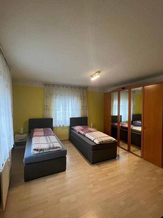 Haus Kim Thinh Apartment Betzdorf ภายนอก รูปภาพ
