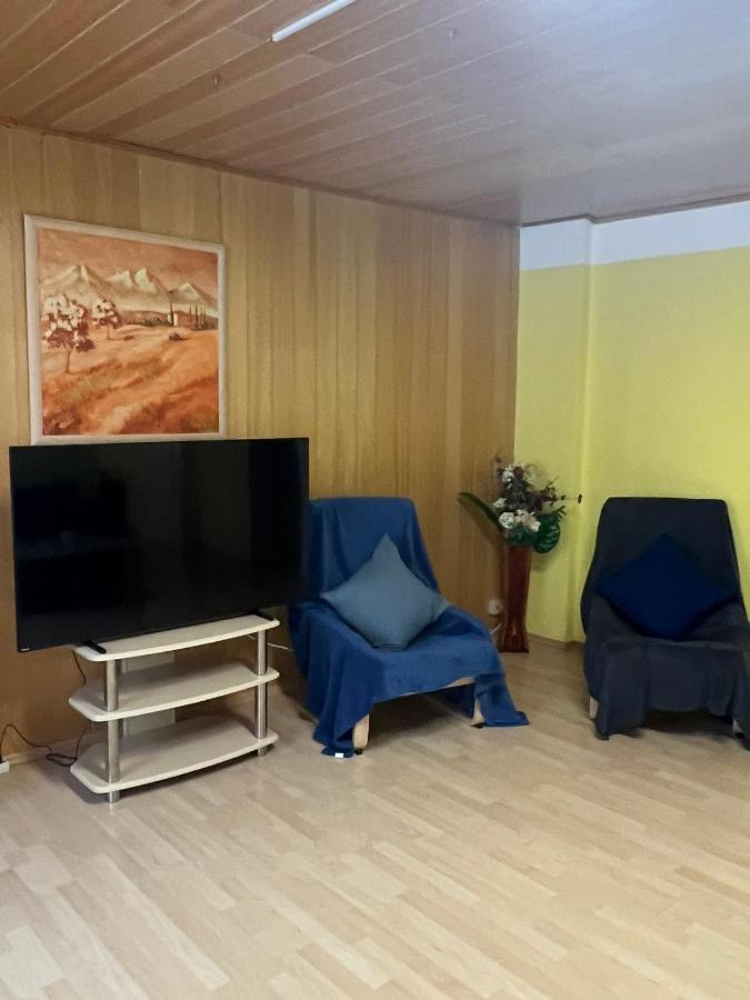 Haus Kim Thinh Apartment Betzdorf ภายนอก รูปภาพ